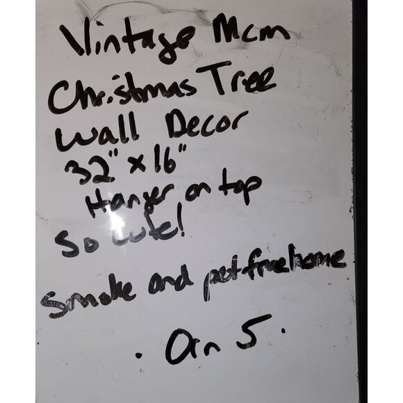 Vintage Handmade Macrame Christmas Wall Hanging Decoration With Red Wood Beads H - Picture 8 of 8